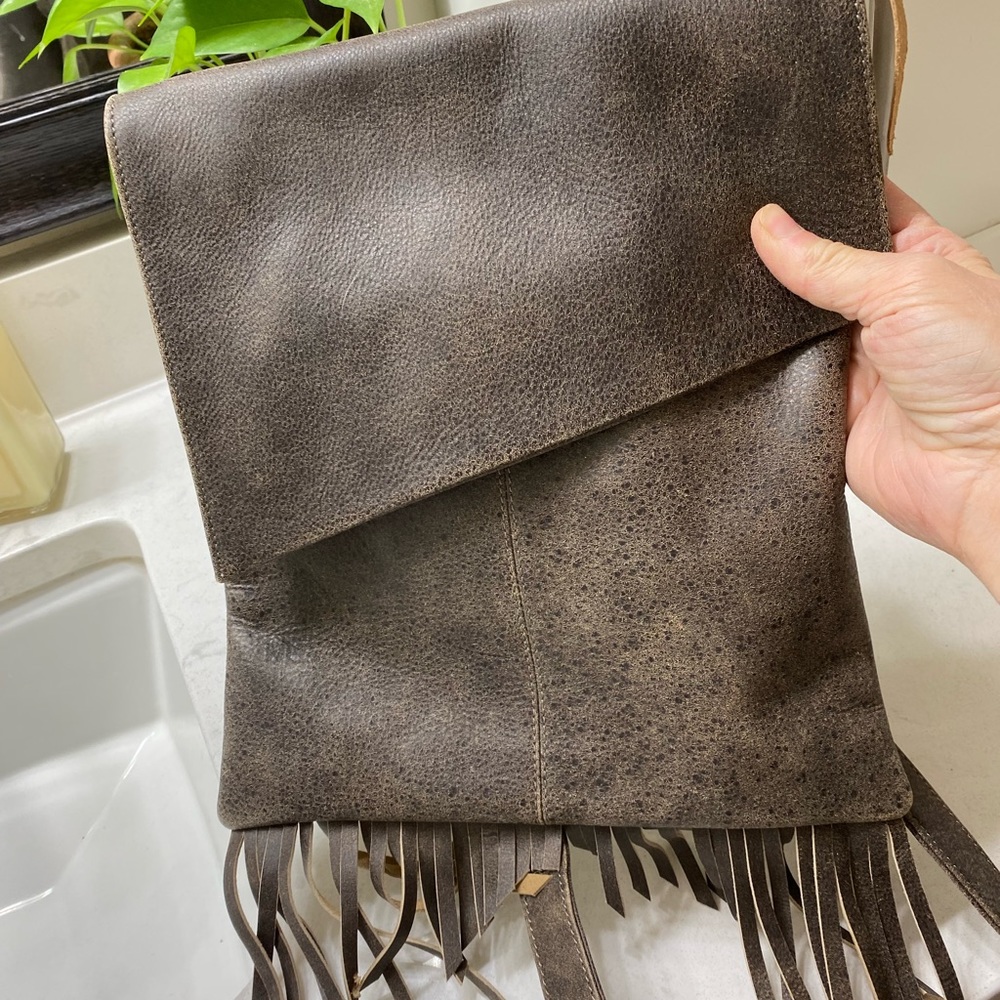 Latico brown distressed crossbody bag 0917